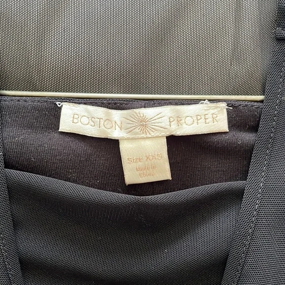 Boston proper top 🖤 - Picture 5 of 7